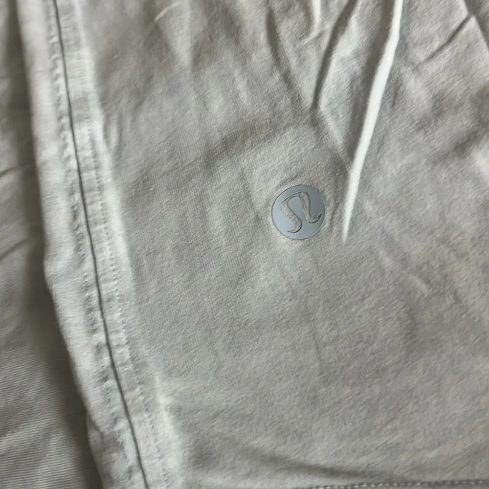 Lululemon light blue tank - Picture 2 of 4